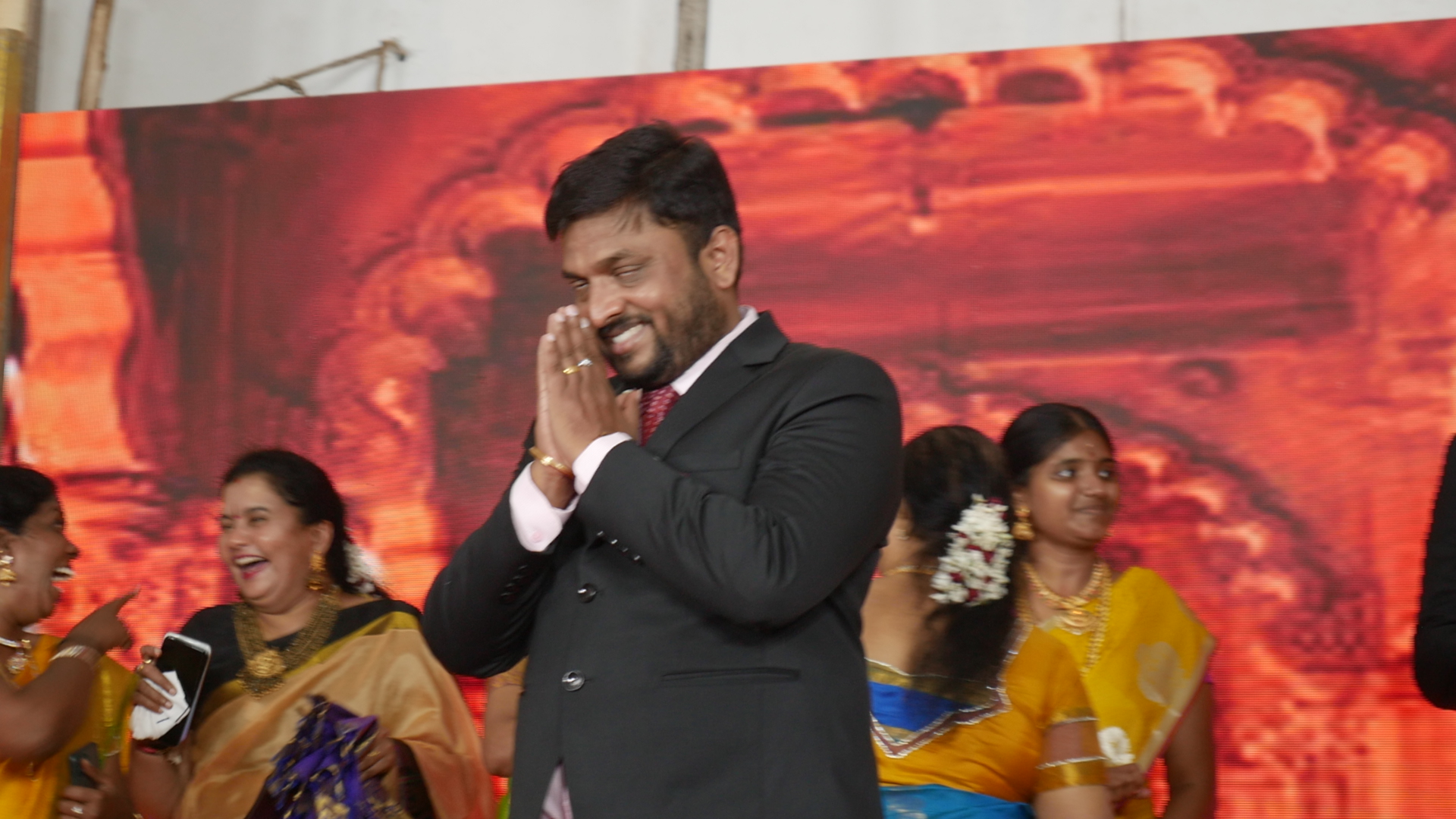 Bharatanatyam performance for 3 consecutive hours about  63 Nayanars through music and dance