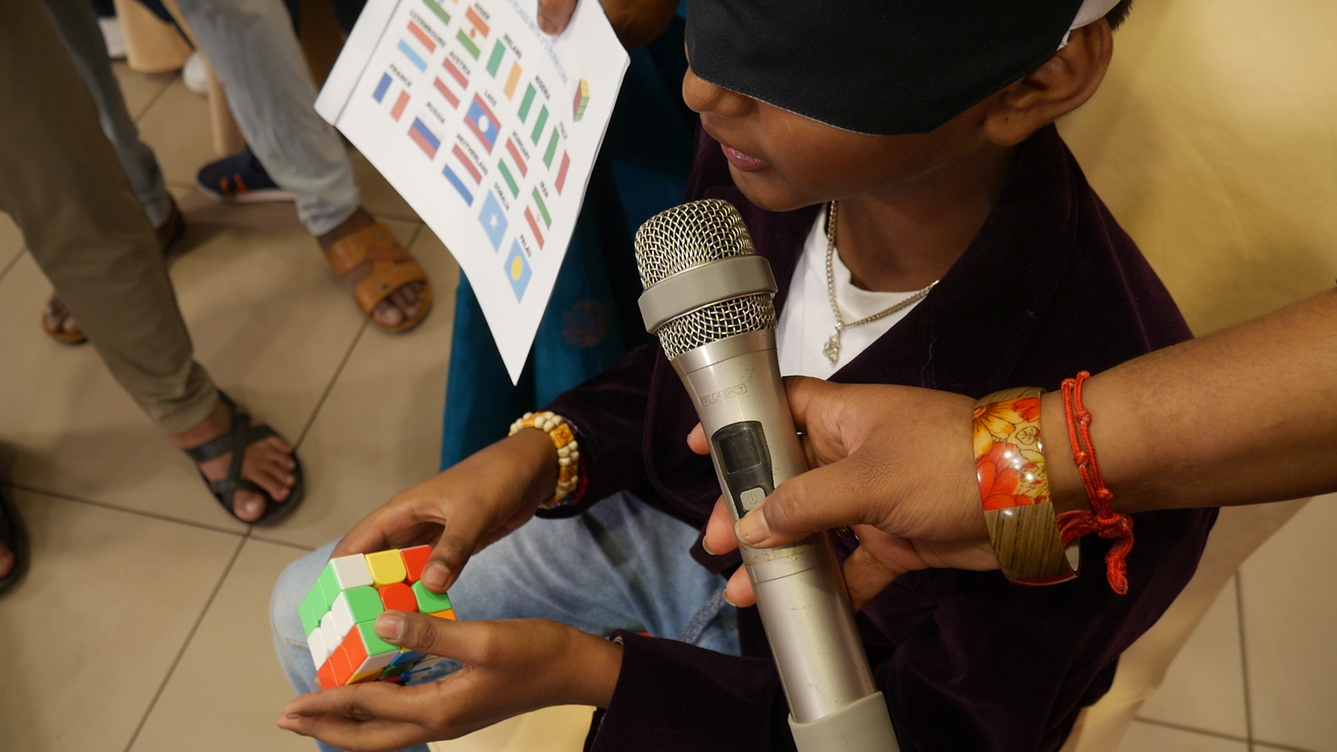 "World record by solving 50+ country flag in 3*3 & 2*2 cube by  blindfolded using Mid Brain Activation Technique in least time"