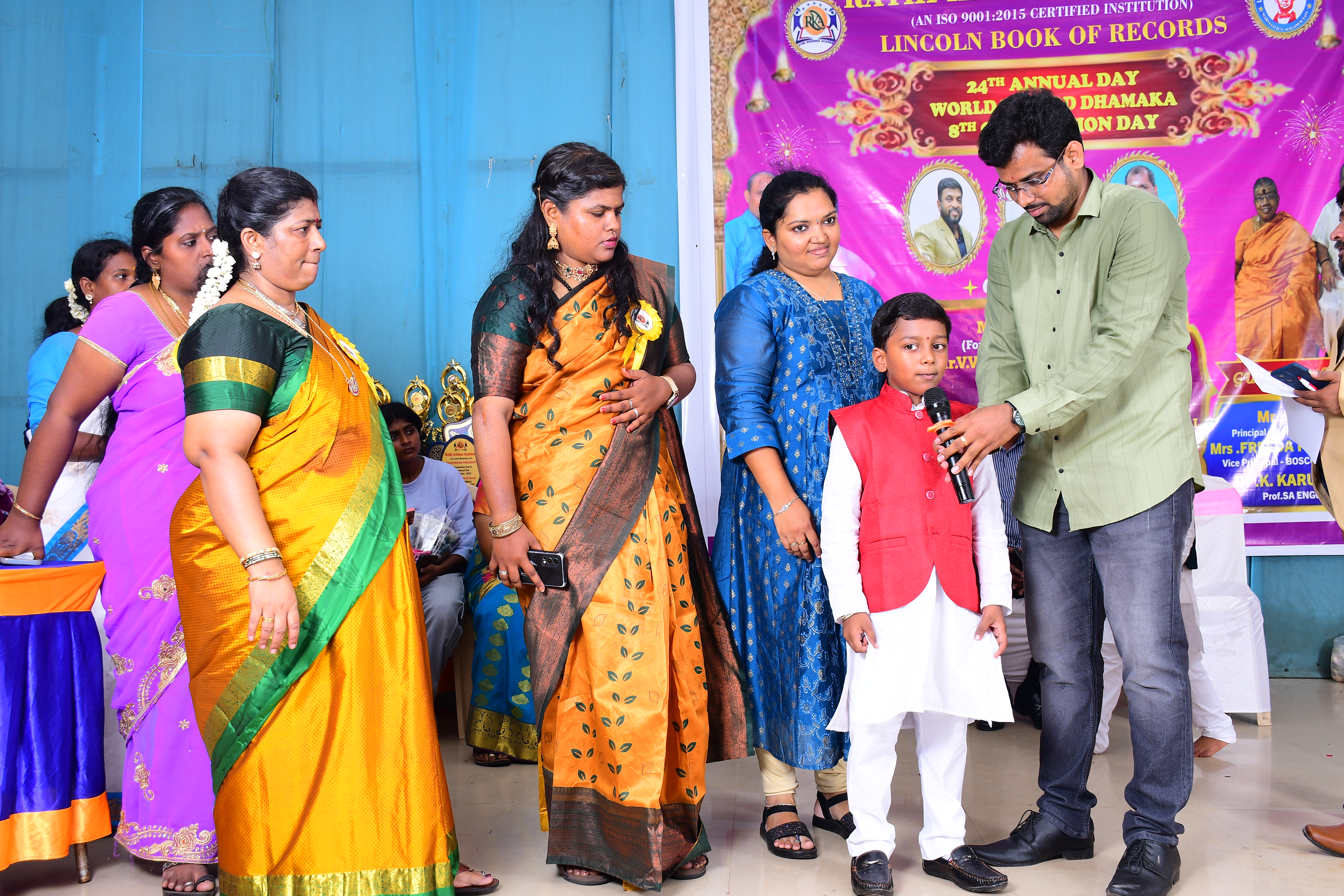 World youngest child to recite the exponential power cycle of numbers 1-10 in 3 minutes of time.